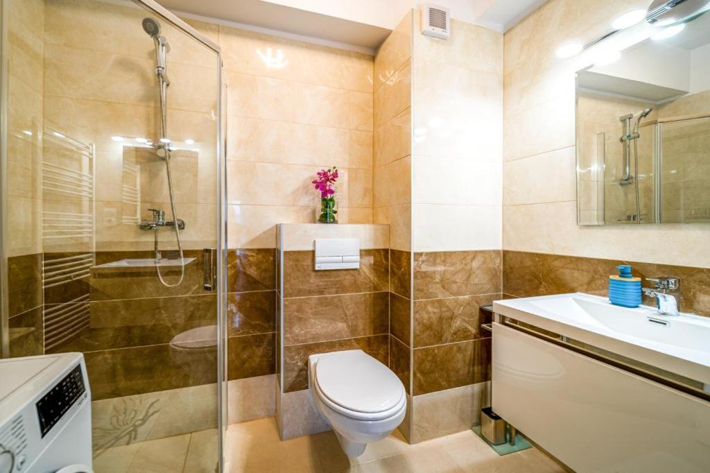 Apartamento Pink Velvet Rk Ghimbav Exterior foto